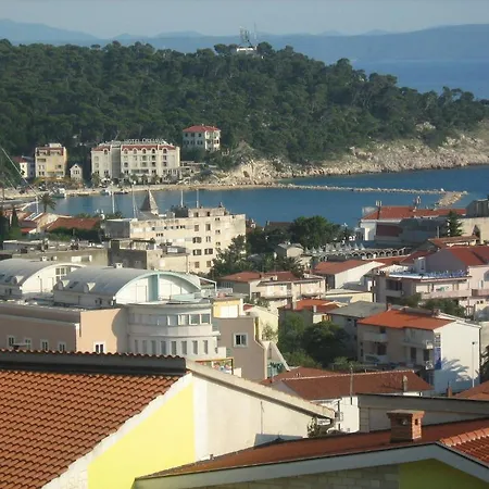 Lulic Lägenhet Makarska