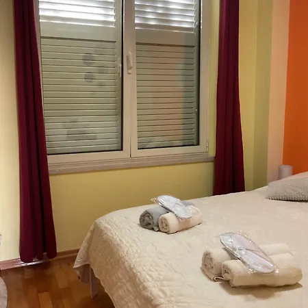 Lulic Apartman *